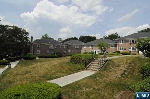 5 Heights Road M-1 — photo