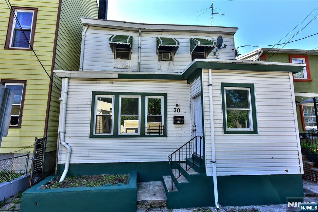 72 Newark Avenue 1 — photo