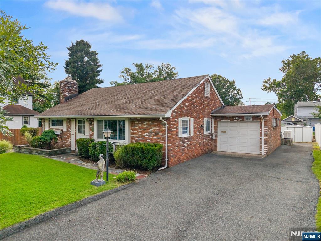 498 Riverside Terrace, Rutherford, NJ 07070 — photo 2