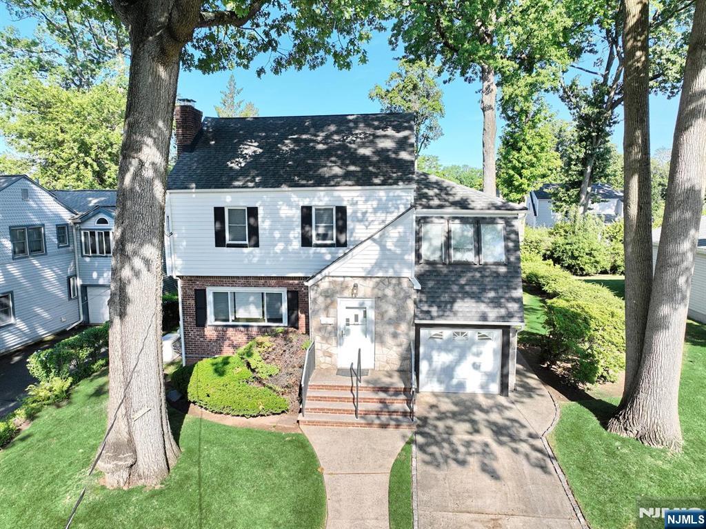 1116 Trafalgar Street — photo