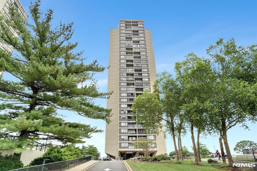 5 Horizon Road 2102 — photo