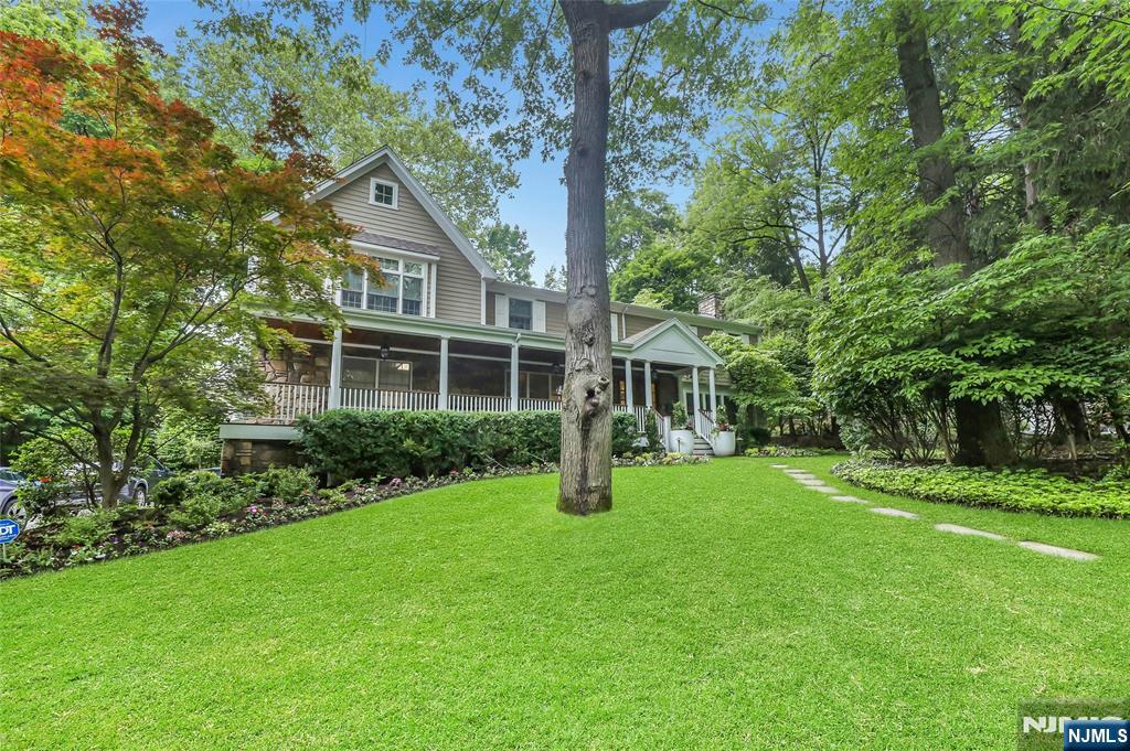 245 Allison Court — photo