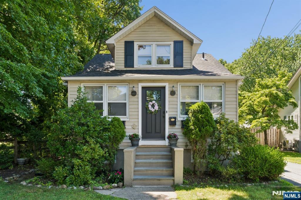 160 Packard Avenue — photo