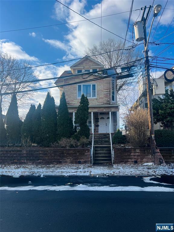 10-14 Noll Place 3 — photo