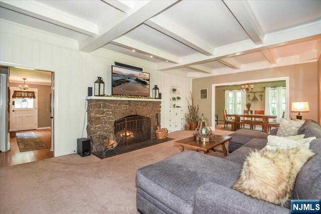 39 Circle Avenue — photo