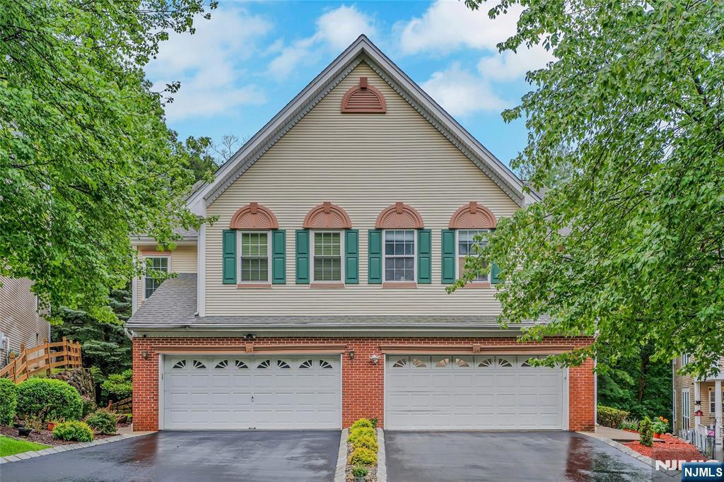 34 Eider Court — photo
