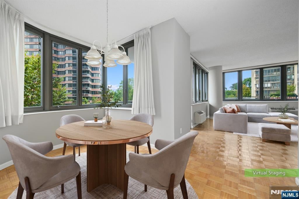 100 Carlyle Drive 5D-N — photo