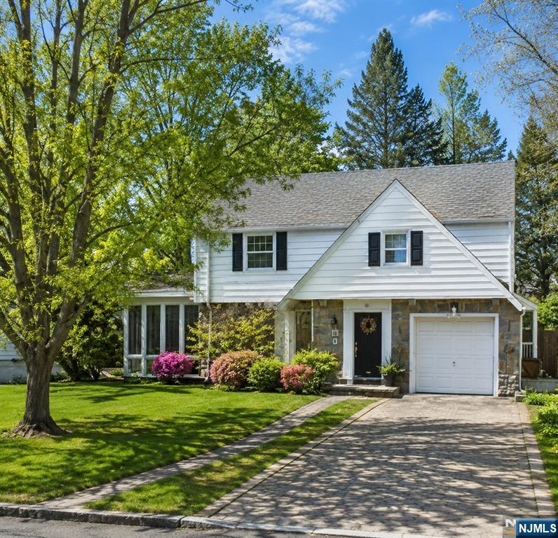 161 Engle Street — photo