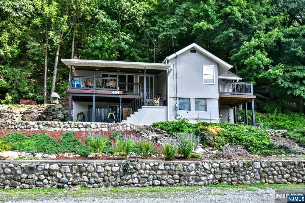454 Skyline Lake Drive — photo