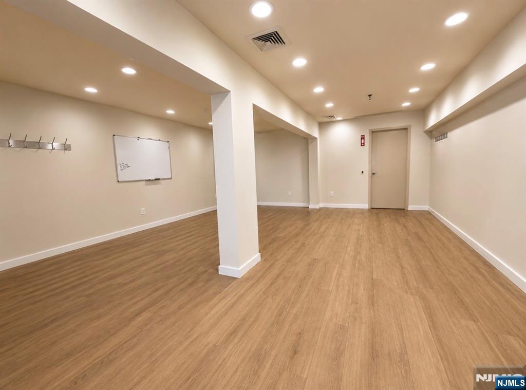 23 N Farview Avenue #6, Paramus, NJ 07652 — photo 3