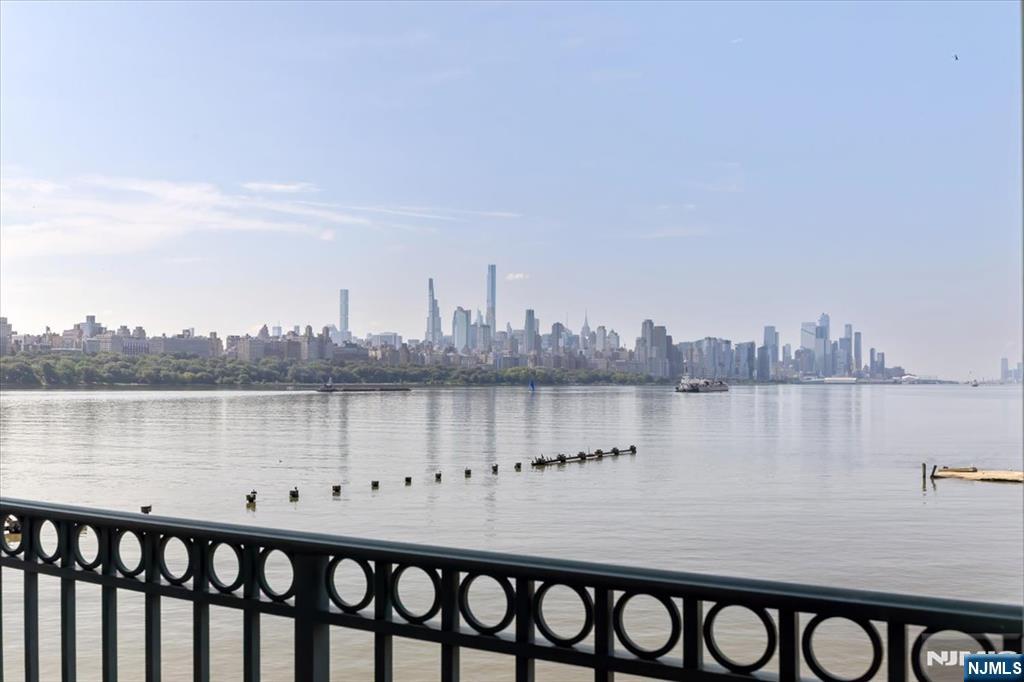 217 The Promenade, Edgewater, NJ 07020 — photo 3