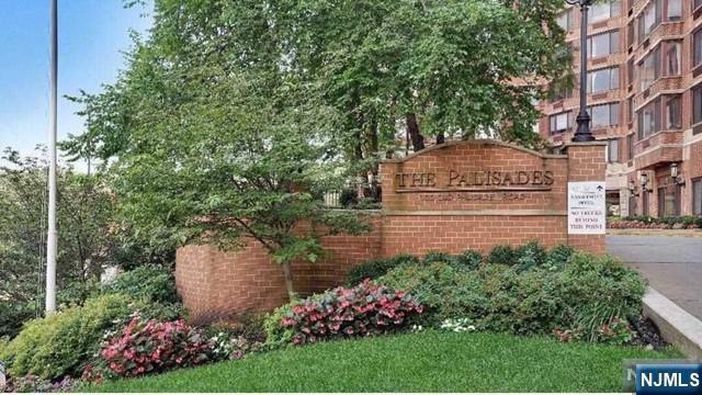 100 Old Palisade Road 3501 — photo