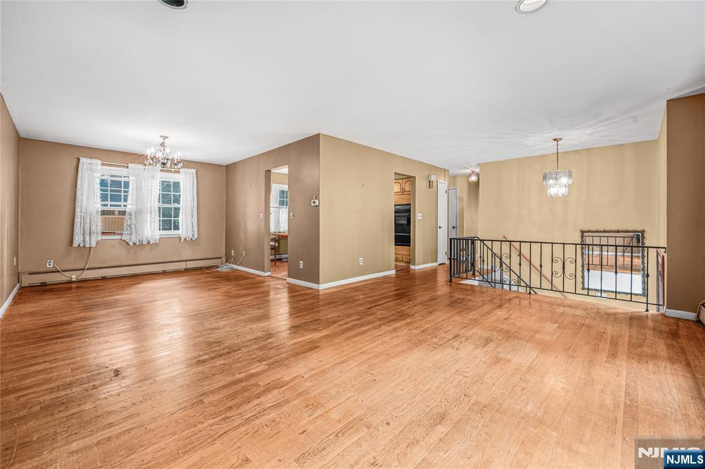 1 Gary Court, Park Ridge, NJ 07656 — photo 2