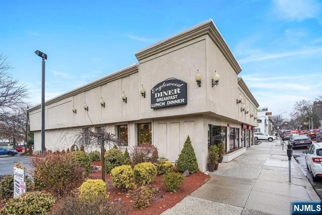 55 Engle — photo