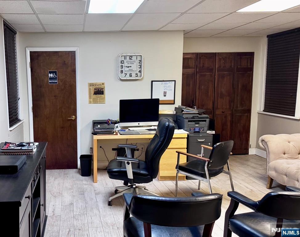 52 Park Avenue 2nd Fl Office - — photo