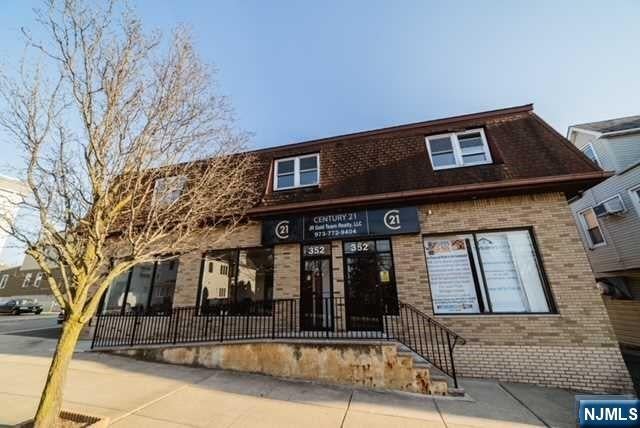 352 Lanza Avenue a — photo