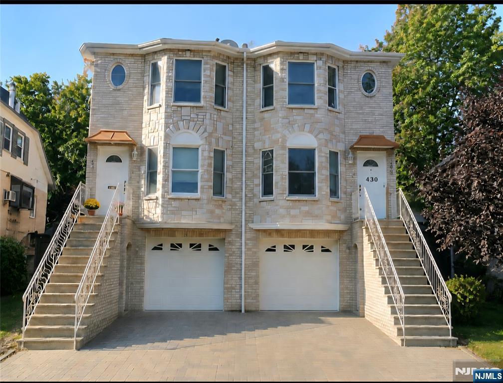 430 Aurora Avenue 430 — photo