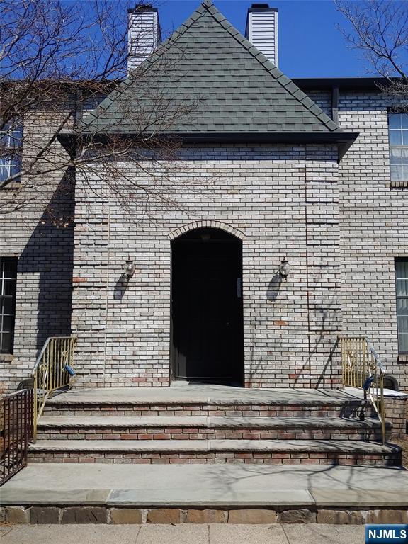 24 Falls Bridge Drive — photo