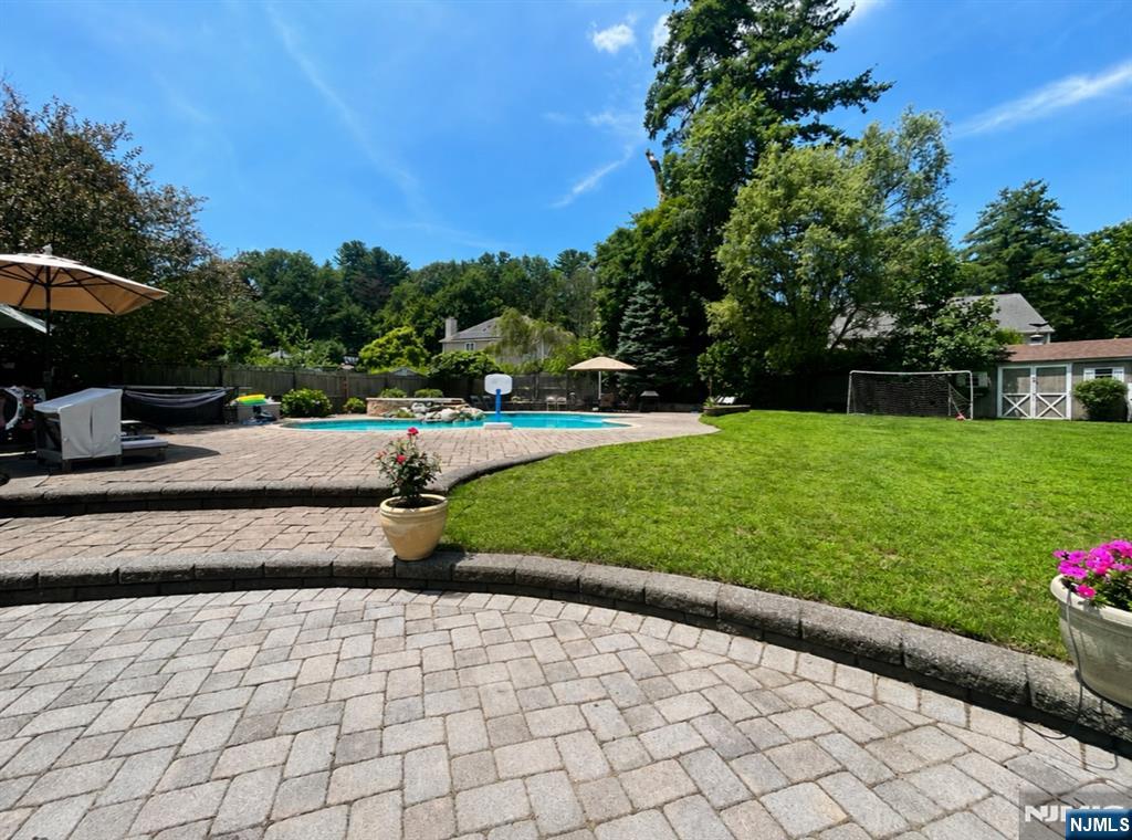 19 Hunterdon Place — photo