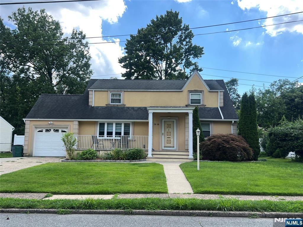 36-18 Northern Drive — photo
