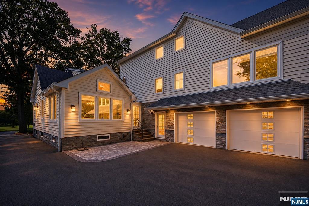 40 Dean Drive — photo