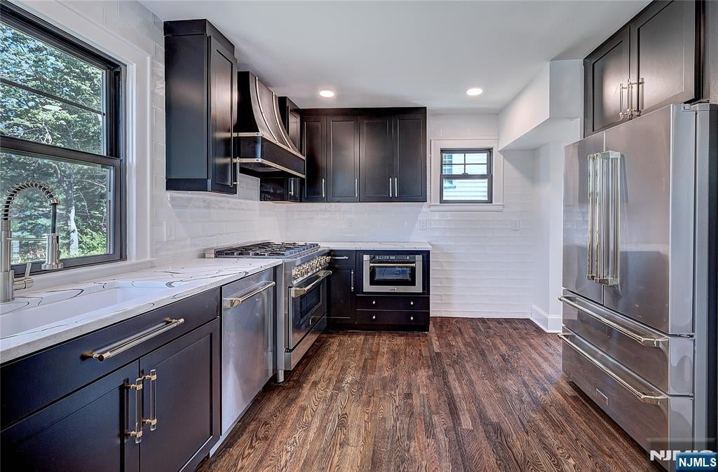 35 Sheridan Avenue — photo