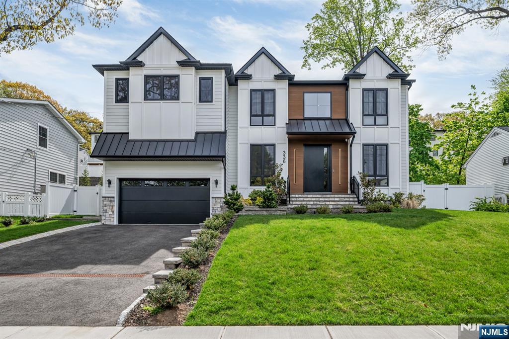 336 Lockwood Drive — photo