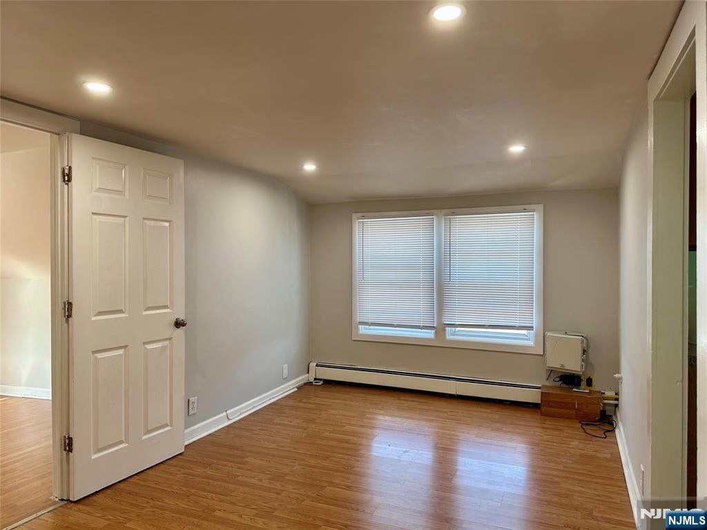60 Morrissee Avenue 3 — photo