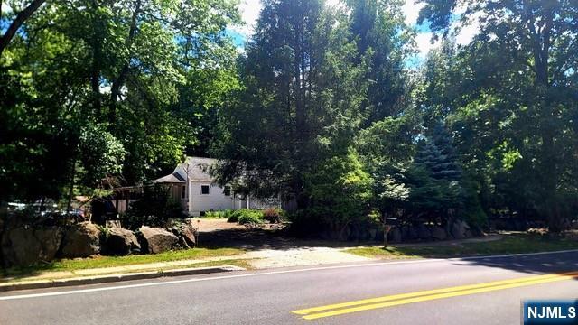 93 Old Tappan Road — photo