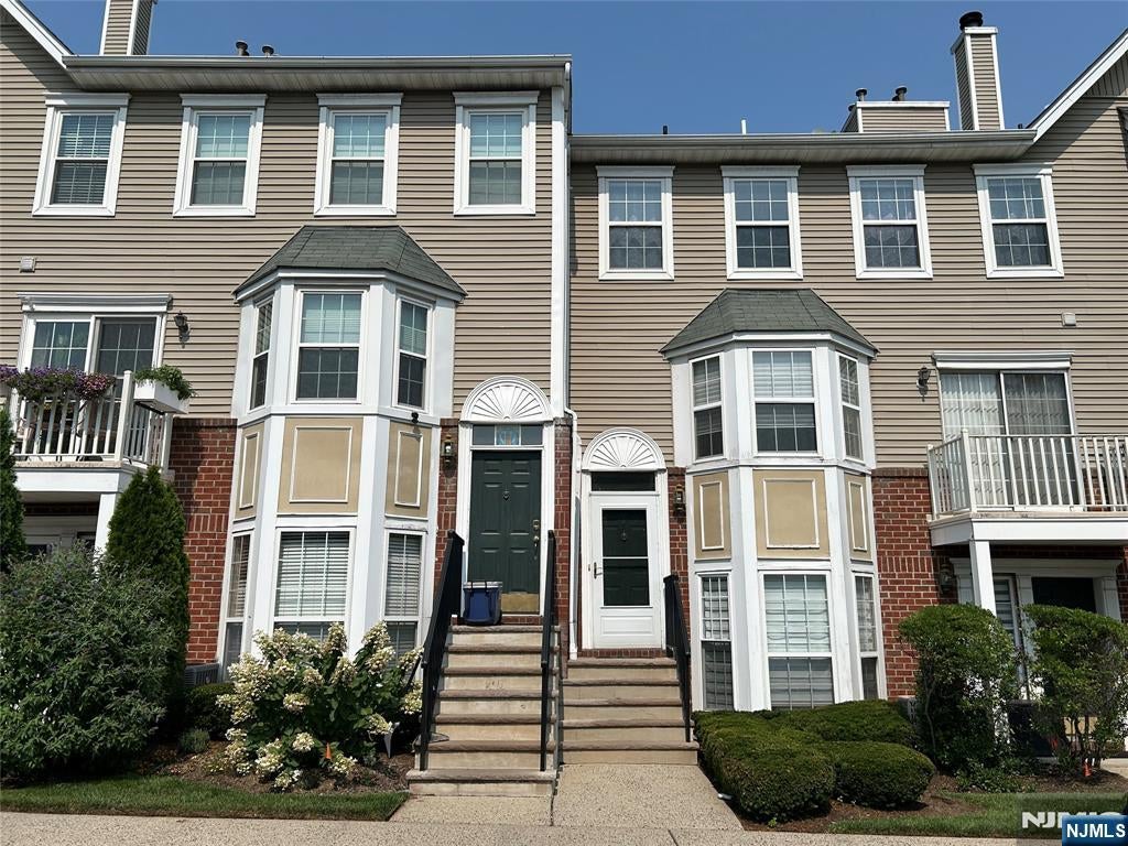 50 Pine Street C400J — photo
