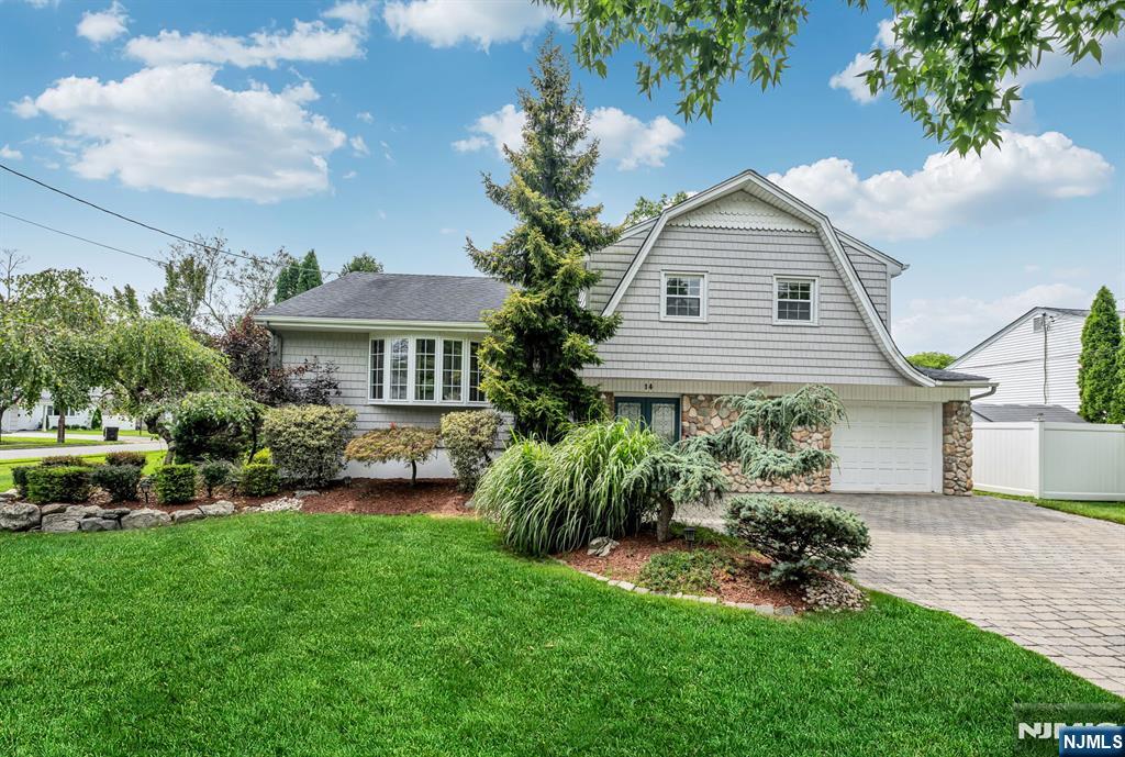 14 Aspen Court — photo