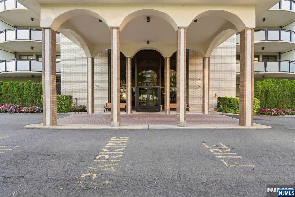 125 Prospect Avenue #18D, Hackensack, NJ 07601 — photo 2