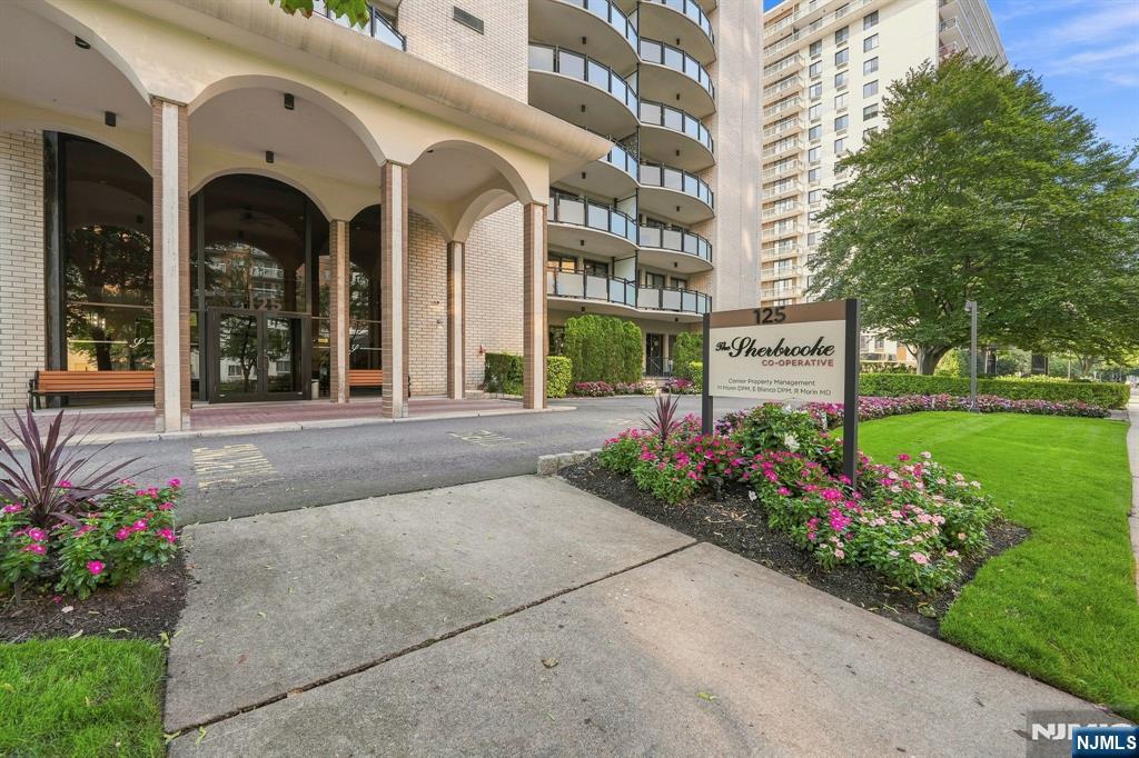 125 Prospect Avenue #18D, Hackensack, NJ 07601 — photo 3