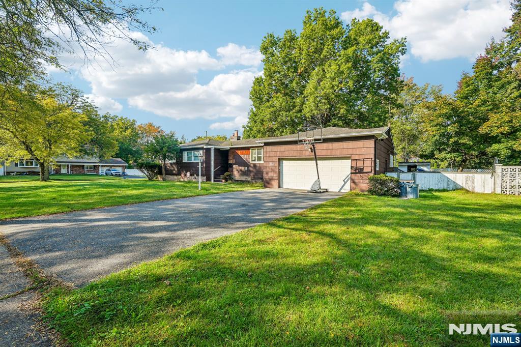 1 Raleigh Lane, Wayne, NJ 07470 — photo 2