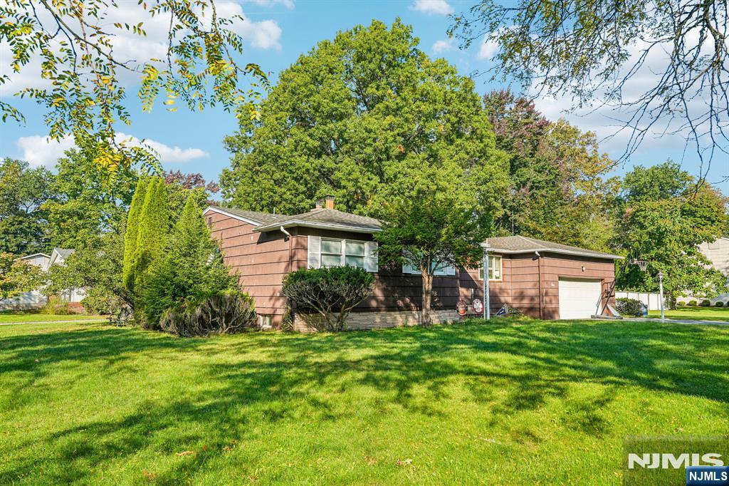 1 Raleigh Lane, Wayne, NJ 07470 — photo 3