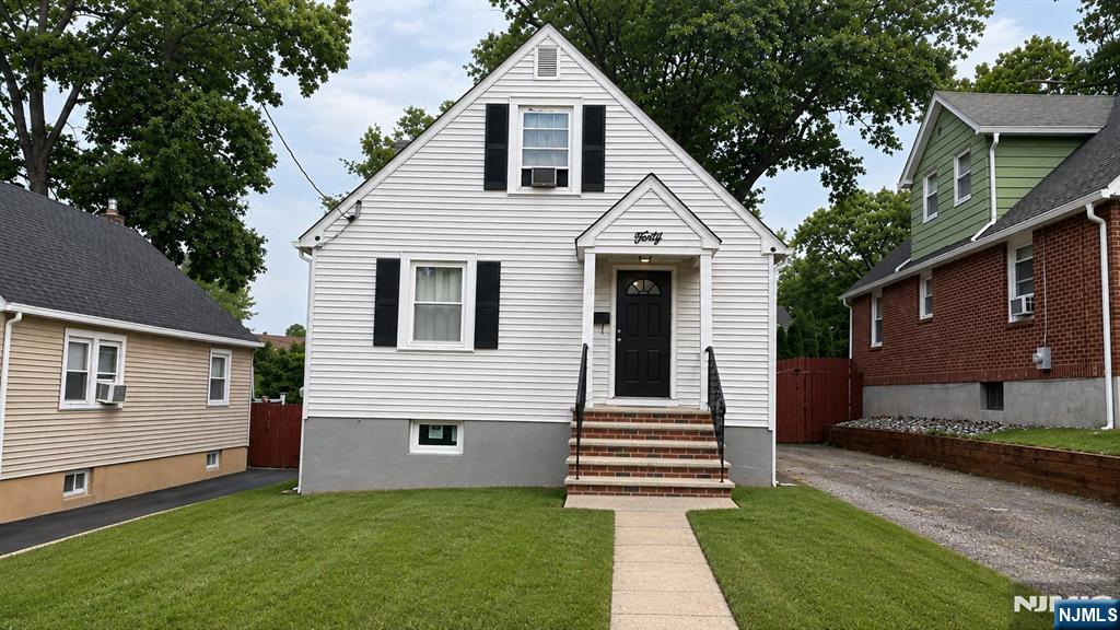 40 Seminole Avenue — photo