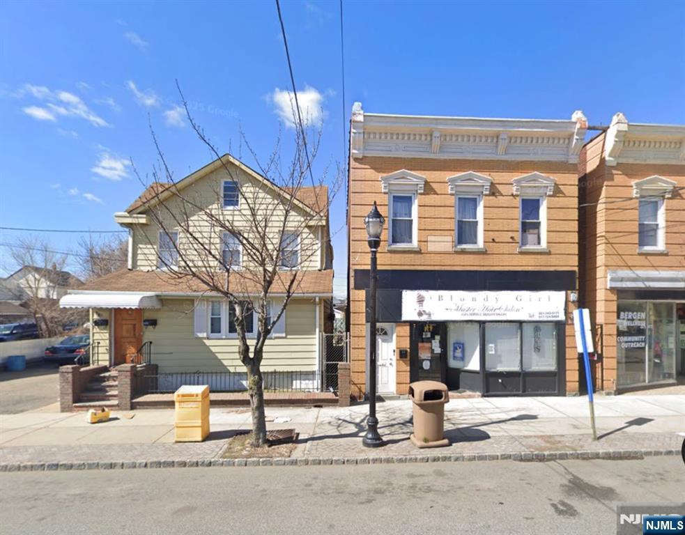 179 Hudson Street — photo