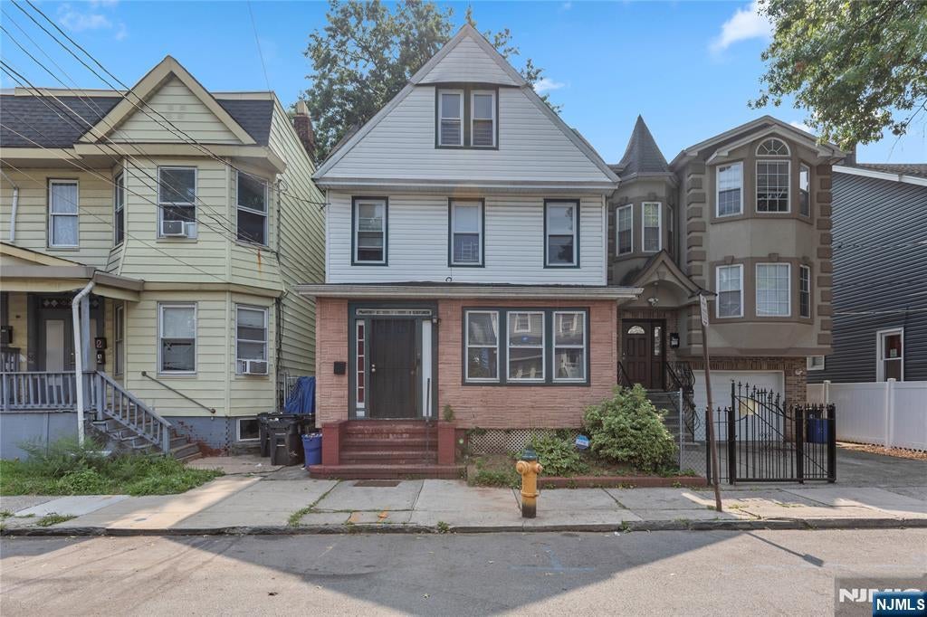 42 Mead Street — photo