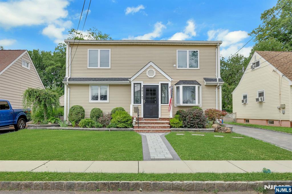 291 Fairway Avenue — photo