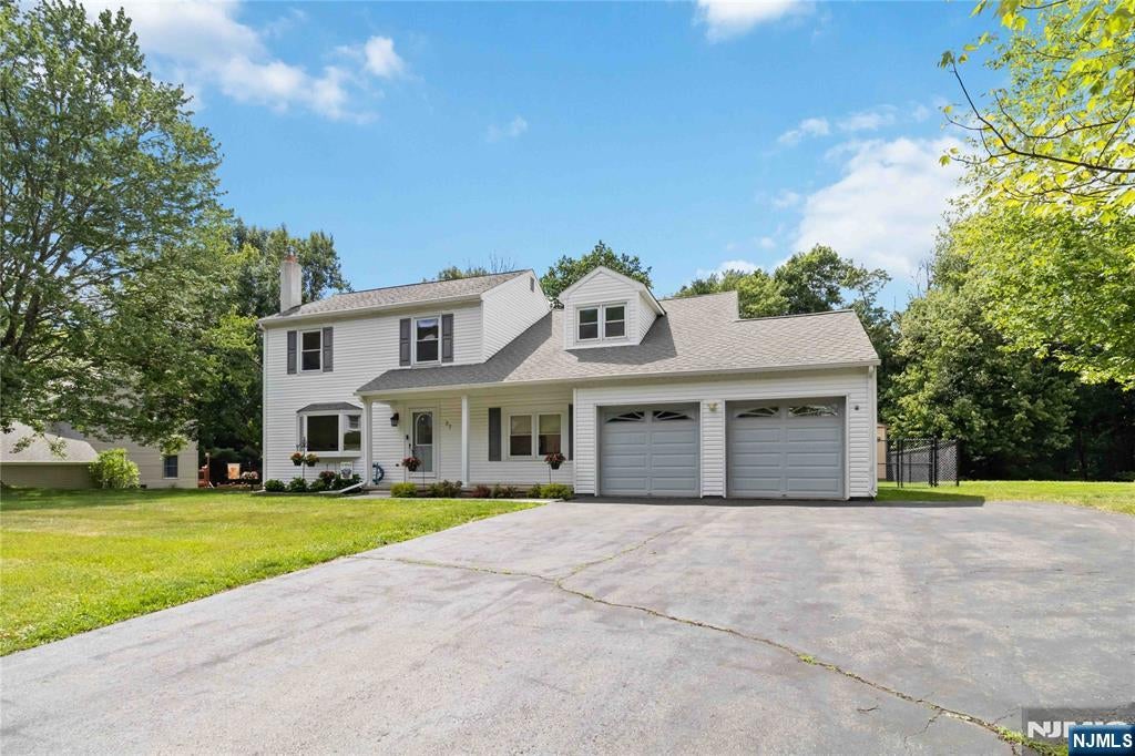 37 Rolling Ridge Road — photo