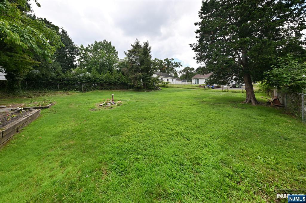 459 Tulane Court, Paramus, NJ 07652 — photo 2