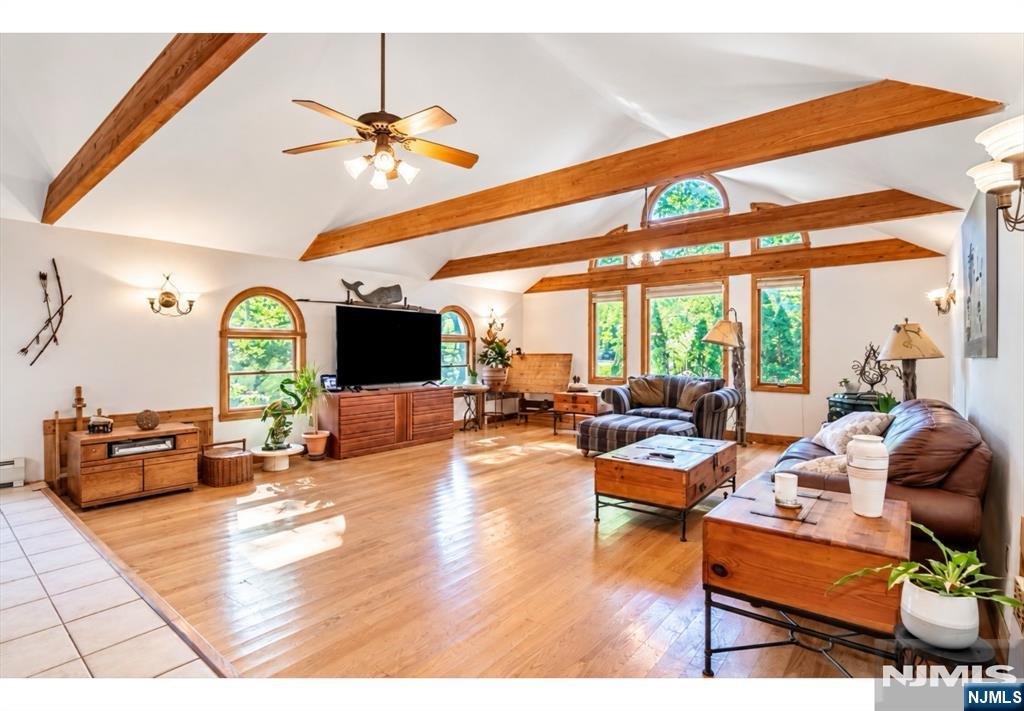 10 Locust Lane — photo