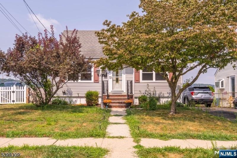 26 Edward Court — photo