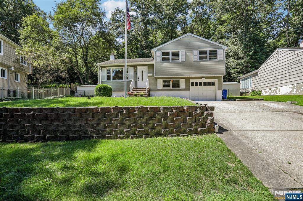 89 Knolls Road — photo