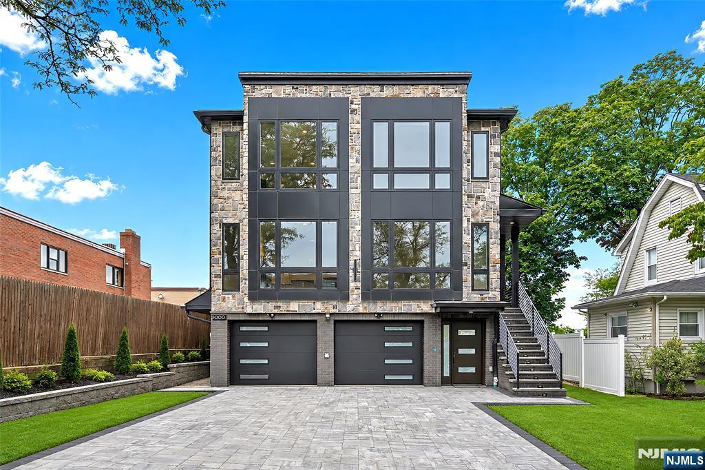 1000 Elm Avenue 1Fl — photo