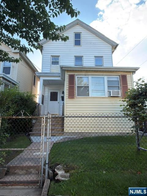 150 Lakeview Avenue 2 — photo