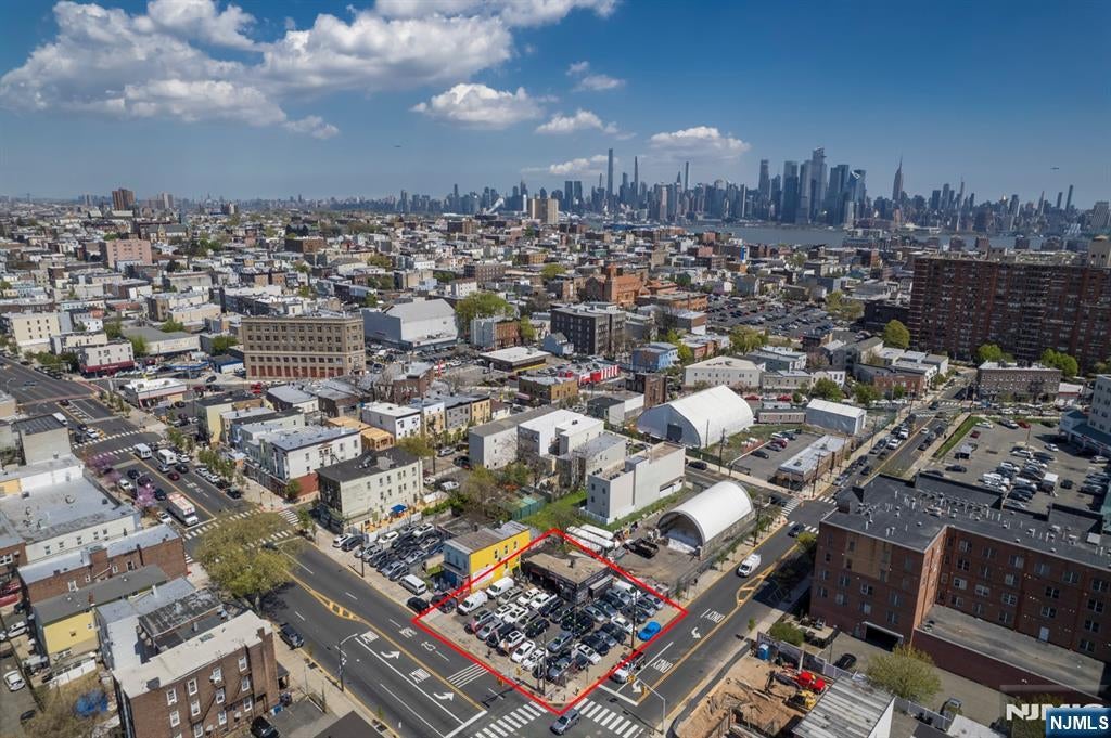 500 Kennedy Boulevard — photo