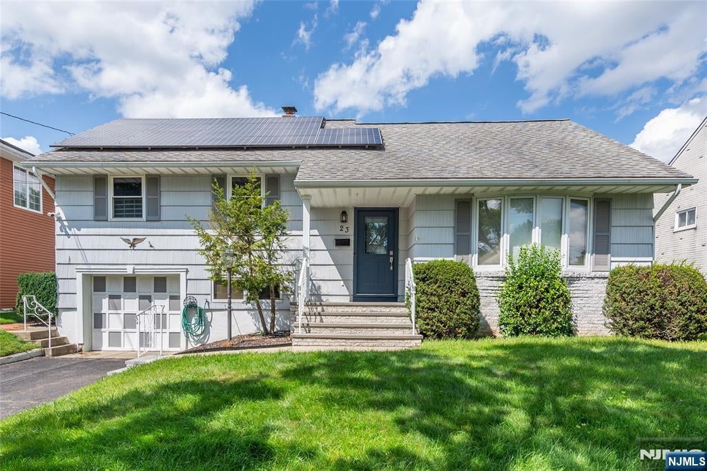 23 Urma Place — photo