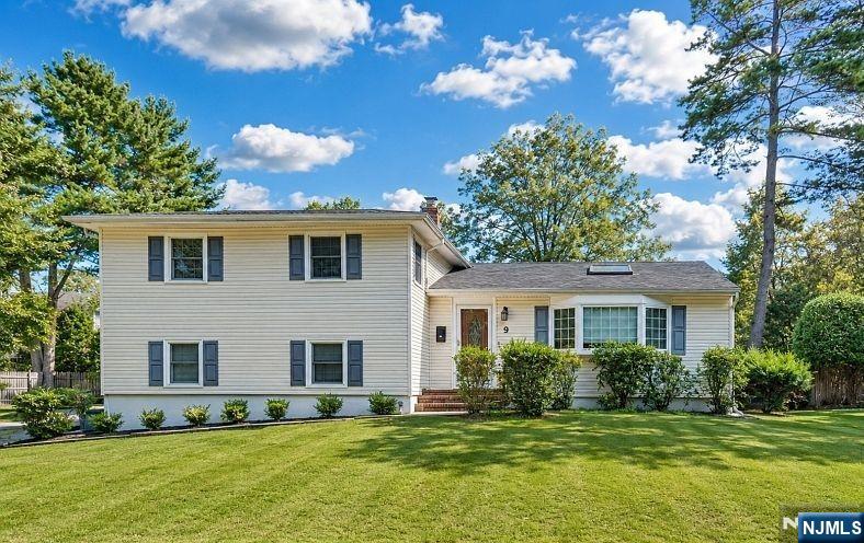 9 Trombley Drive — photo