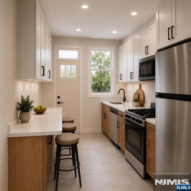 248 E Forest Avenue #1, Teaneck, NJ 07666 — photo 2